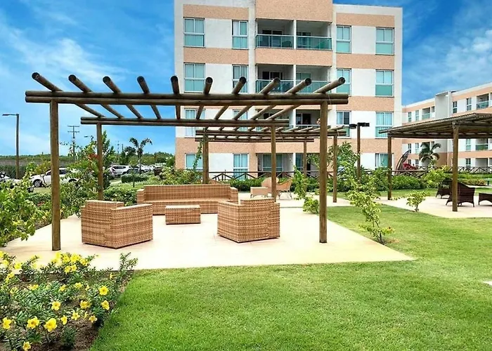 Flats Térreo Em - Muro Alto Condomínio Clube
